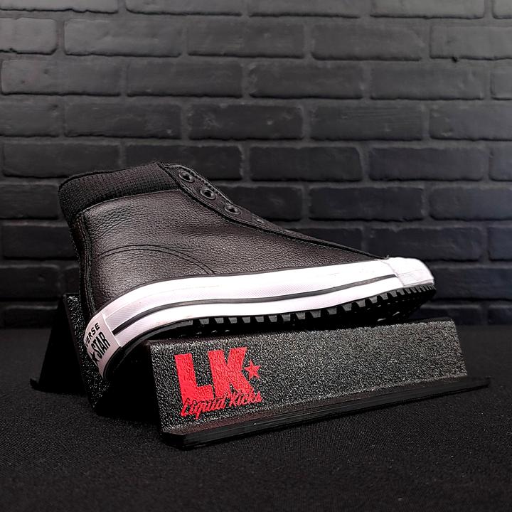 Liquid Kicks LK Shoe Art Easel