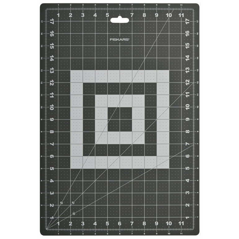Fiskars Cutting Mat - 30cm x 45cm