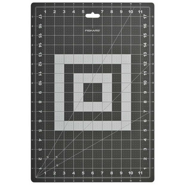 Fiskars Cutting Mat - 30cm x 45cm