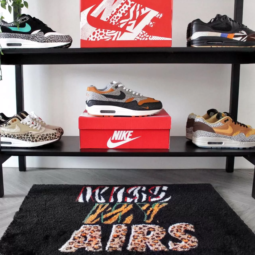 Sneaker Mat - Kiss My Airs (Animals)