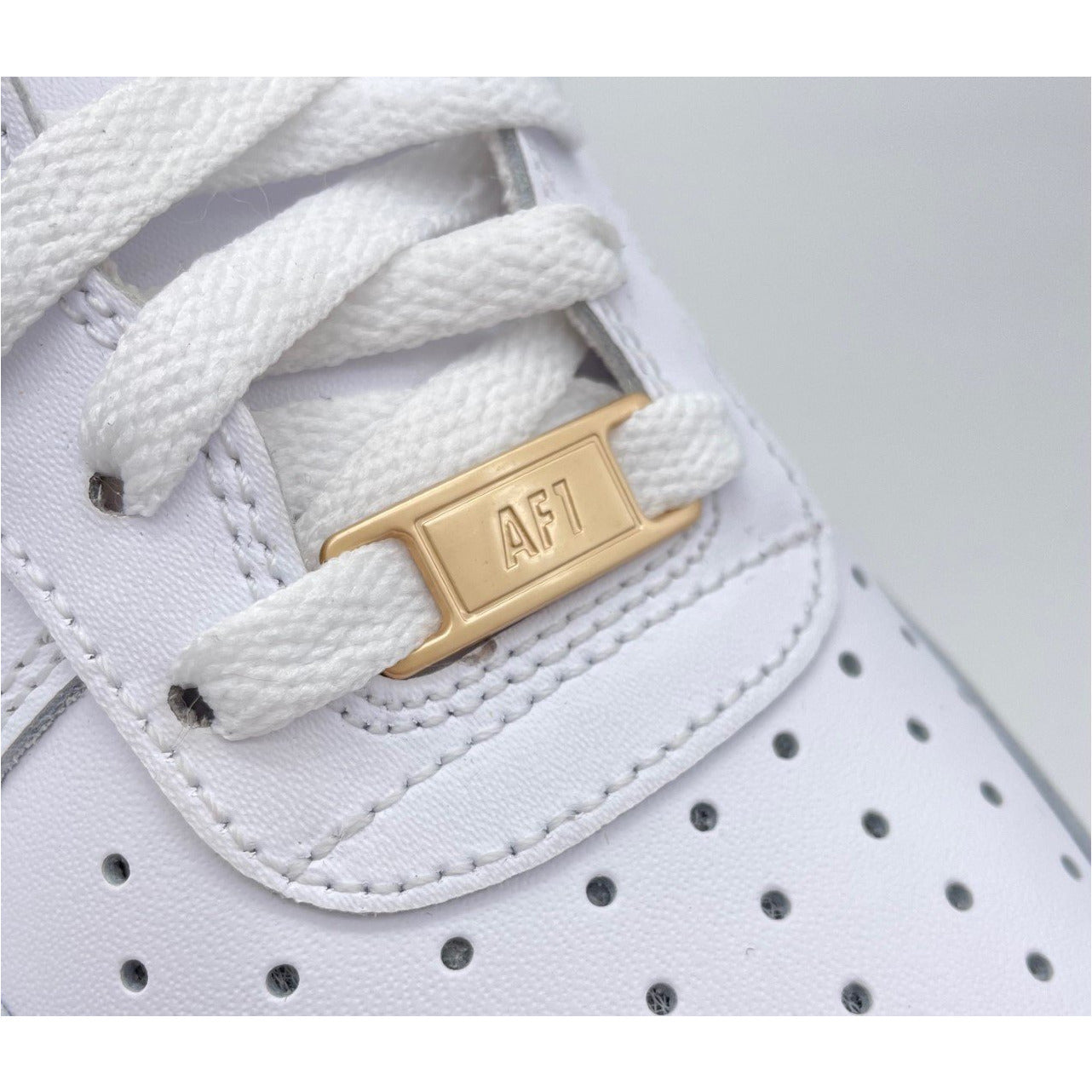 af1 gold lace tag