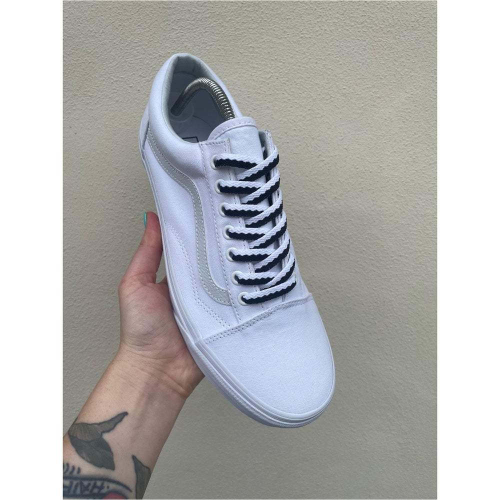 SneakerScience Splice Two Tone Flat Shoelaces - (White/Black)